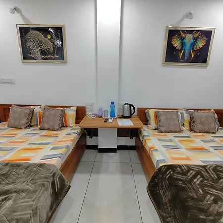 Shivalik Homestay Ujjain Exterior photo