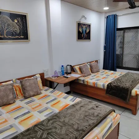 Shivalik Homestay Ujjain Exterior photo